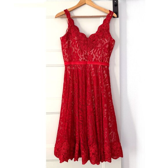 Tatyana Red Lace Dress M - Picture 2 of 5